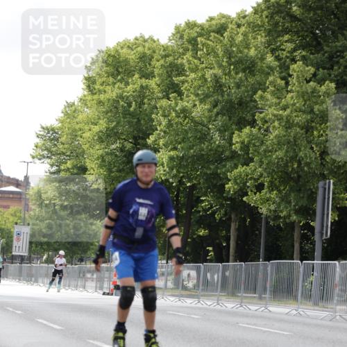 29.06.2025 - hella hamburg halbmarathon Jannik Wohlers http://msf.ph/oto/8147950 29.06.2025 09:10:32 Lombardsbrücke  meine-sportfotos.de