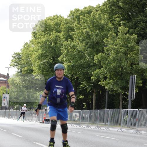 29.06.2025 - hella hamburg halbmarathon Jannik Wohlers http://msf.ph/oto/8147967 29.06.2025 09:10:32 Lombardsbrücke  meine-sportfotos.de