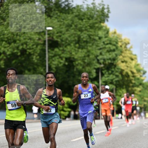 29.06.2025 - hella hamburg halbmarathon Dr. Thomas Lammeyer http://msf.ph/oto/8147968 29.06.2025 09:33:50 Kennedybrücke 2, 4, 5, 6, 7, 8, 9, 10, 11, 13, 16, 22, 23, 25, 59 meine-sportfotos.de