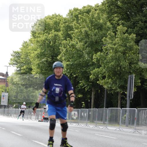 29.06.2025 - hella hamburg halbmarathon Jannik Wohlers http://msf.ph/oto/8147971 29.06.2025 09:10:32 Lombardsbrücke  meine-sportfotos.de