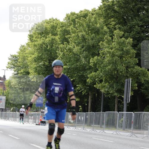 29.06.2025 - hella hamburg halbmarathon Jannik Wohlers http://msf.ph/oto/8147990 29.06.2025 09:10:32 Lombardsbrücke  meine-sportfotos.de