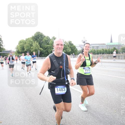 29.06.2025 - hella hamburg halbmarathon Jannik Wohlers http://msf.ph/oto/8148005 29.06.2025 10:09:12 Lombardsbrücke 1456, 1483, 1513, 1823, 8090, 8685, 9297, 9306, 9988, 12509, 13739, 15697, 16688, 16918, 17630, 18440, 19166, 19242 meine-sportfotos.de