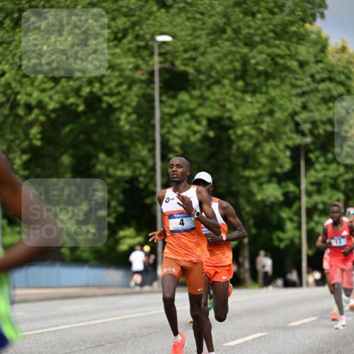 29.06.2025 - hella hamburg halbmarathon Dr. Thomas Lammeyer http://msf.ph/oto/8148053 29.06.2025 09:33:52 Kennedybrücke 2, 4, 5, 6, 7, 8, 9, 10, 11, 13, 16, 22, 23, 25, 59 meine-sportfotos.de