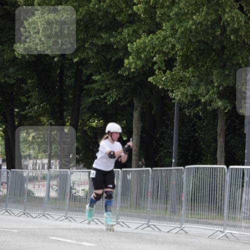 29.06.2025 - hella hamburg halbmarathon Jannik Wohlers http://msf.ph/oto/8148109 29.06.2025 09:10:39 Lombardsbrücke  meine-sportfotos.de