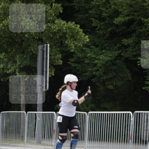 29.06.2025 - hella hamburg halbmarathon Jannik Wohlers http://msf.ph/oto/8148143 29.06.2025 09:10:43 Lombardsbrücke  meine-sportfotos.de