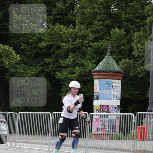 29.06.2025 - hella hamburg halbmarathon Jannik Wohlers http://msf.ph/oto/8148151 29.06.2025 09:10:44 Lombardsbrücke  meine-sportfotos.de