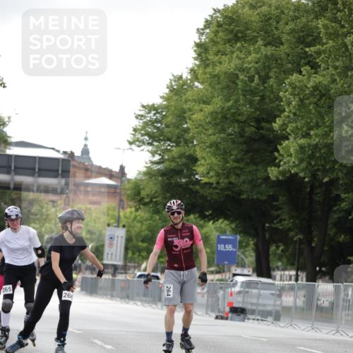 29.06.2025 - hella hamburg halbmarathon Jannik Wohlers http://msf.ph/oto/8148163 29.06.2025 09:10:46 Lombardsbrücke  meine-sportfotos.de