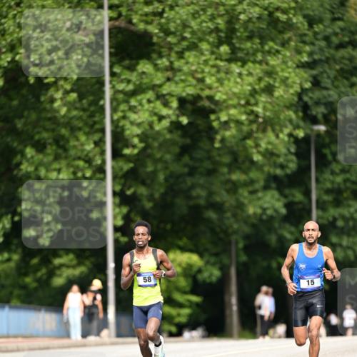 29.06.2025 - hella hamburg halbmarathon Dr. Thomas Lammeyer http://msf.ph/oto/8148229 29.06.2025 09:34:11 Kennedybrücke 15, 20 meine-sportfotos.de