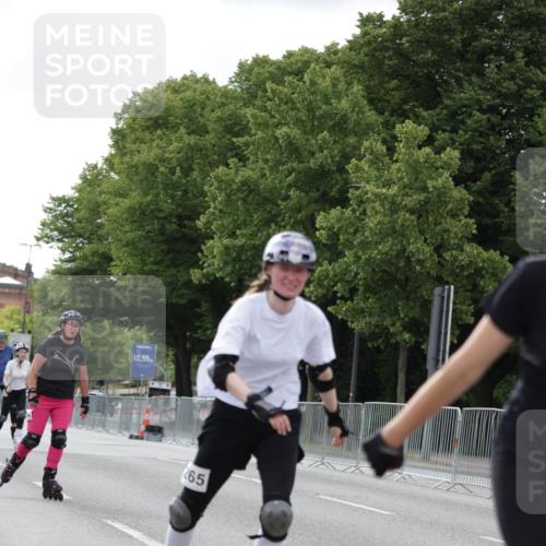 29.06.2025 - hella hamburg halbmarathon Jannik Wohlers http://msf.ph/oto/8148259 29.06.2025 09:10:50 Lombardsbrücke  meine-sportfotos.de