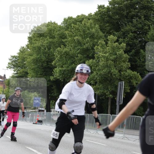 29.06.2025 - hella hamburg halbmarathon Jannik Wohlers http://msf.ph/oto/8148266 29.06.2025 09:10:51 Lombardsbrücke  meine-sportfotos.de