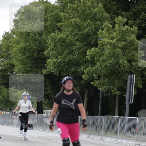 29.06.2025 - hella hamburg halbmarathon Jannik Wohlers http://msf.ph/oto/8148331 29.06.2025 09:10:52 Lombardsbrücke  meine-sportfotos.de