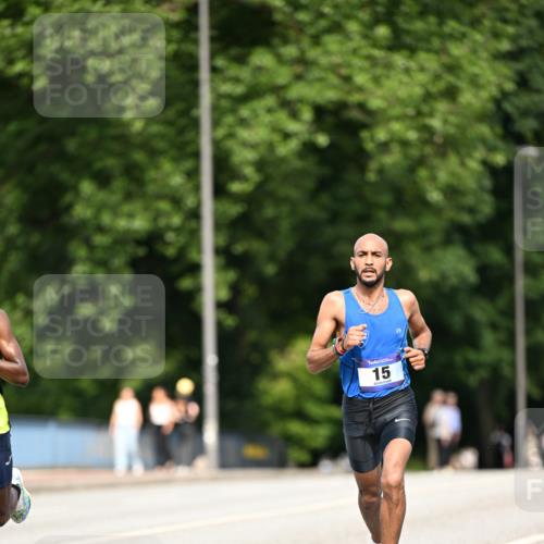 29.06.2025 - hella hamburg halbmarathon Dr. Thomas Lammeyer http://msf.ph/oto/8148346 29.06.2025 09:34:13 Kennedybrücke 15, 20 meine-sportfotos.de