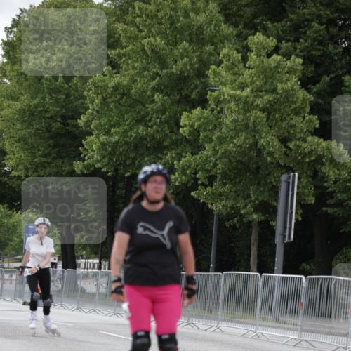 29.06.2025 - hella hamburg halbmarathon Jannik Wohlers http://msf.ph/oto/8148355 29.06.2025 09:10:53 Lombardsbrücke  meine-sportfotos.de