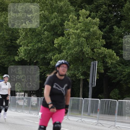 29.06.2025 - hella hamburg halbmarathon Jannik Wohlers http://msf.ph/oto/8148385 29.06.2025 09:10:53 Lombardsbrücke  meine-sportfotos.de