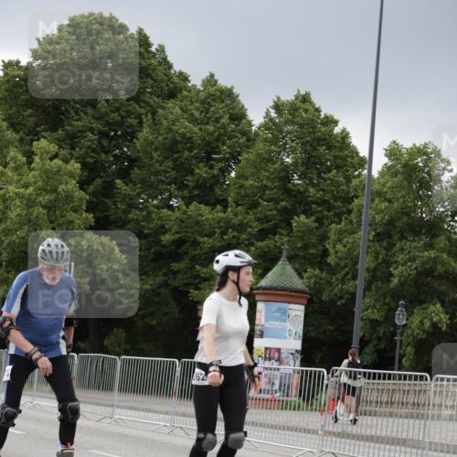 29.06.2025 - hella hamburg halbmarathon Jannik Wohlers http://msf.ph/oto/8148422 29.06.2025 09:10:57 Lombardsbrücke  meine-sportfotos.de