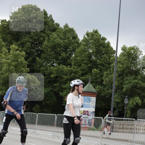 29.06.2025 - hella hamburg halbmarathon Jannik Wohlers http://msf.ph/oto/8148427 29.06.2025 09:10:57 Lombardsbrücke  meine-sportfotos.de