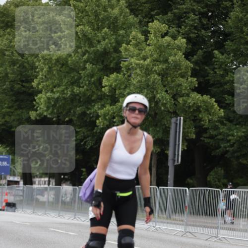 29.06.2025 - hella hamburg halbmarathon Jannik Wohlers http://msf.ph/oto/8148497 29.06.2025 09:11:00 Lombardsbrücke  meine-sportfotos.de