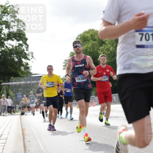 29.06.2025 - hella hamburg halbmarathon Jannik Wohlers http://msf.ph/oto/8148498 29.06.2025 10:12:10 Lombardsbrücke 1249, 1610, 1785, 1850, 2531, 2963, 2964, 3182, 3248, 3262, 4453, 4499, 4554, 5150, 5166, 5597, 5598, 6822, 6966, 7014, 8971, 9254, 10581, 10685, 12456, 13566, 13816, 14540, 14868, 14869, 15369, 16473, 16826, 16911, 18178, 18493 meine-sportfotos.de