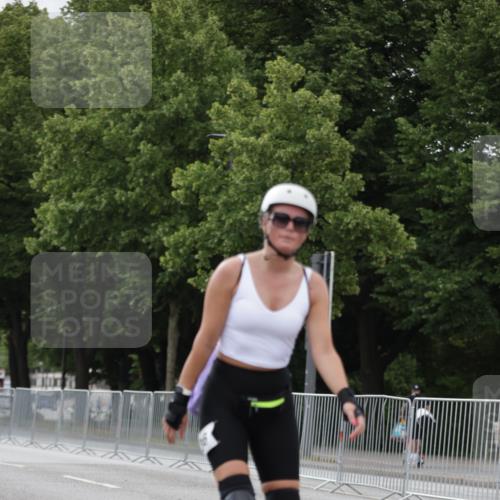 29.06.2025 - hella hamburg halbmarathon Jannik Wohlers http://msf.ph/oto/8148513 29.06.2025 09:11:00 Lombardsbrücke  meine-sportfotos.de