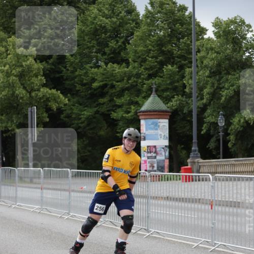 29.06.2025 - hella hamburg halbmarathon Jannik Wohlers http://msf.ph/oto/8148569 29.06.2025 09:11:38 Lombardsbrücke  meine-sportfotos.de
