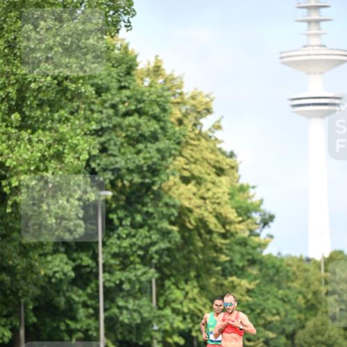 29.06.2025 - hella hamburg halbmarathon Dr. Thomas Lammeyer http://msf.ph/oto/8148571 29.06.2025 09:34:51 Kennedybrücke 14, 21 meine-sportfotos.de