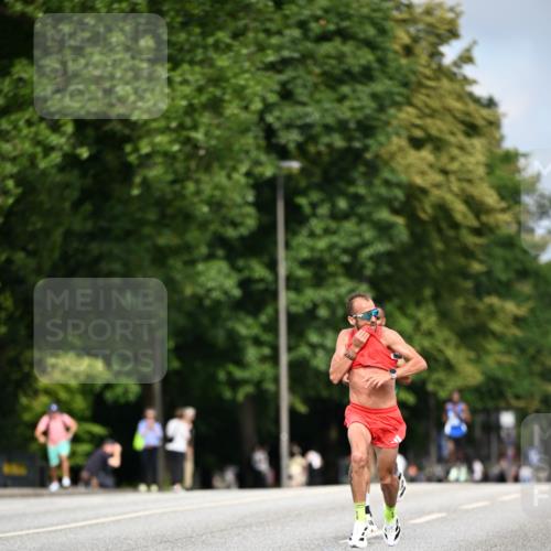 29.06.2025 - hella hamburg halbmarathon Dr. Thomas Lammeyer http://msf.ph/oto/8148644 29.06.2025 09:34:53 Kennedybrücke 14, 21 meine-sportfotos.de