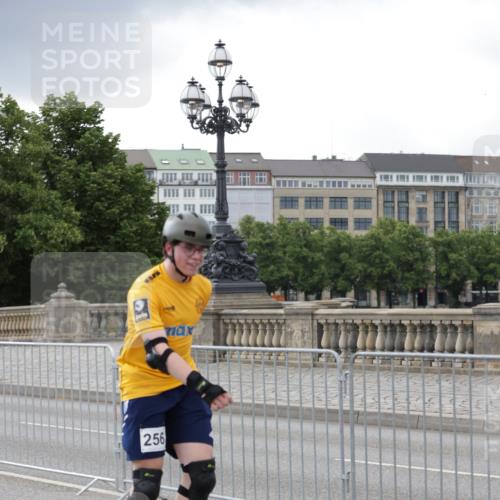 29.06.2025 - hella hamburg halbmarathon Jannik Wohlers http://msf.ph/oto/8148662 29.06.2025 09:11:39 Lombardsbrücke  meine-sportfotos.de