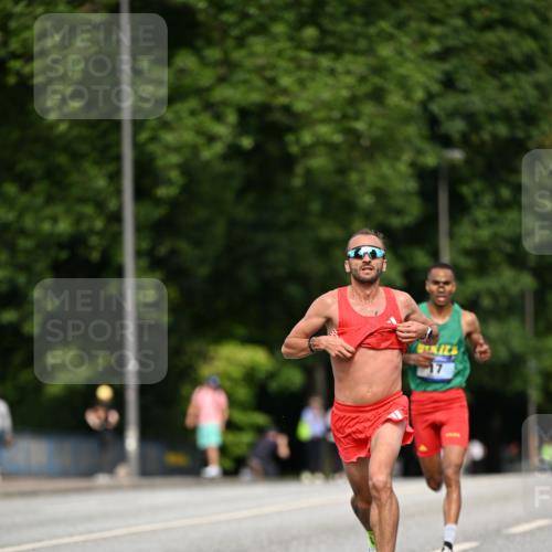 29.06.2025 - hella hamburg halbmarathon Dr. Thomas Lammeyer http://msf.ph/oto/8148894 29.06.2025 09:34:55 Kennedybrücke 14, 21 meine-sportfotos.de