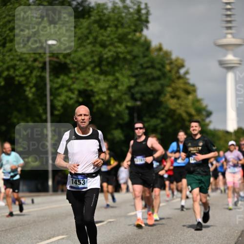 29.06.2025 - hella hamburg halbmarathon Dr. Thomas Lammeyer http://msf.ph/oto/8148910 29.06.2025 10:06:18 Kennedybrücke 1128, 1184, 1254, 1329, 1364, 1432, 1453, 1729, 1733, 1940, 2322, 2323, 3169, 4286, 4328, 4663, 4985, 5763, 6322, 6860, 7031, 7243, 9020, 9021, 9156, 9353, 9741, 9928, 10177, 10866 meine-sportfotos.de
