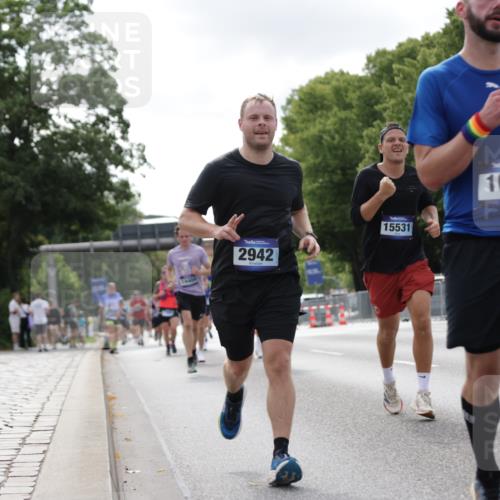 29.06.2025 - hella hamburg halbmarathon Jannik Wohlers http://msf.ph/oto/8148922 29.06.2025 10:12:31 Lombardsbrücke 1020, 1051, 1851, 1939, 2531, 2891, 2942, 4532, 6207, 7873, 7907, 8398, 8405, 8917, 9141, 10067, 10402, 11025, 11720, 14404, 15012, 15531, 16323, 17061, 17699, 17994, 18320, 18530 meine-sportfotos.de