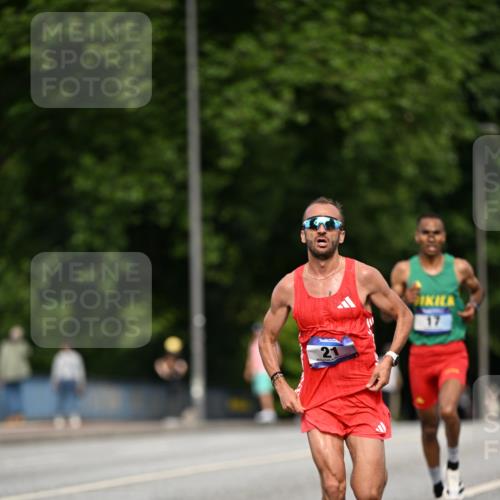 29.06.2025 - hella hamburg halbmarathon Dr. Thomas Lammeyer http://msf.ph/oto/8148946 29.06.2025 09:34:55 Kennedybrücke 14, 21 meine-sportfotos.de
