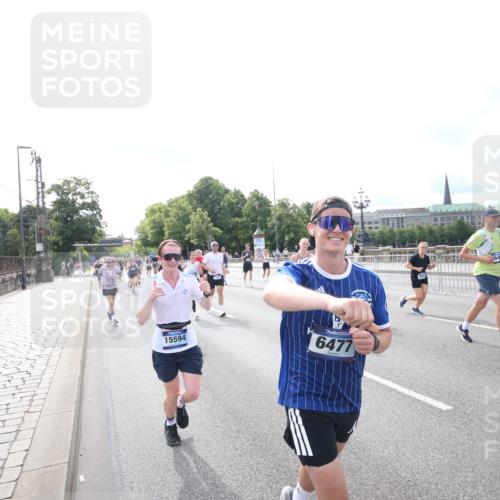 29.06.2025 - hella hamburg halbmarathon Jannik Wohlers http://msf.ph/oto/8148984 29.06.2025 10:18:46 Lombardsbrücke 1718, 1755, 2096, 2311, 2802, 3026, 3105, 3118, 4845, 5034, 5080, 5098, 5178, 5323, 5429, 6194, 6249, 6477, 6482, 6542, 6736, 8761, 8778, 9252, 9270, 9652, 9756, 9757, 10037, 10039, 10124, 10129, 10966, 11247, 11602, 11743, 12007, 12619, 12621, 13180, 13204, 13424, 13544, 13984, 14236, 14353, 14593, 15594, 15780, 16142, 16168, 16490, 16613, 16631, 16925, 17166, 17187, 17238, 17294, 17386, 17510, 17548, 17571, 17721, 17736, 17737, 18002, 18151, 18217, 18568, 18591 meine-sportfotos.de