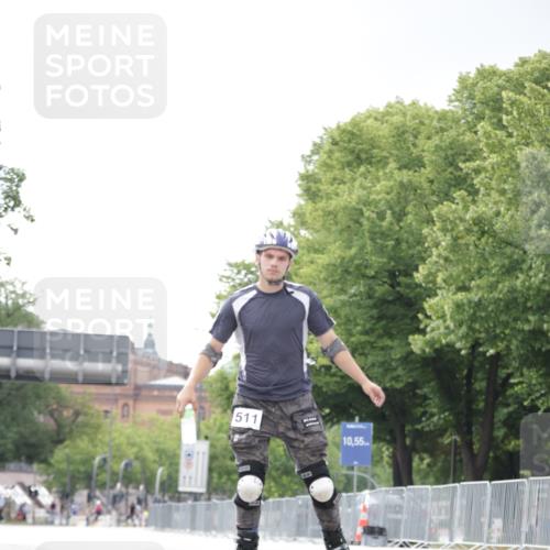29.06.2025 - hella hamburg halbmarathon Jannik Wohlers http://msf.ph/oto/8149002 29.06.2025 09:12:19 Lombardsbrücke  meine-sportfotos.de