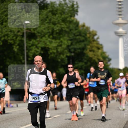 29.06.2025 - hella hamburg halbmarathon Dr. Thomas Lammeyer http://msf.ph/oto/8149016 29.06.2025 10:06:18 Kennedybrücke 1128, 1184, 1254, 1329, 1364, 1432, 1453, 1729, 1733, 1940, 2322, 2323, 3169, 4286, 4328, 4663, 4985, 5763, 6322, 6860, 7031, 7243, 9020, 9021, 9156, 9353, 9741, 9928, 10177, 10866 meine-sportfotos.de