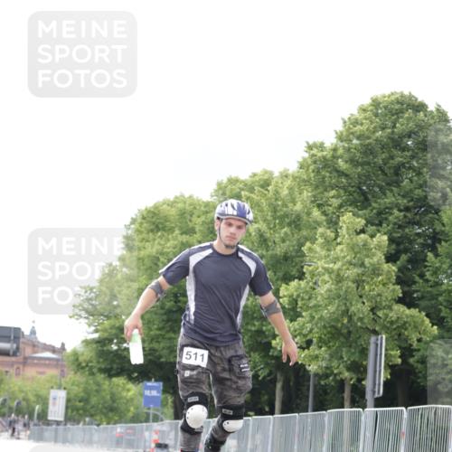 29.06.2025 - hella hamburg halbmarathon Jannik Wohlers http://msf.ph/oto/8149066 29.06.2025 09:12:20 Lombardsbrücke  meine-sportfotos.de