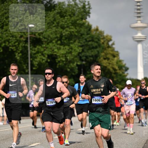 29.06.2025 - hella hamburg halbmarathon Dr. Thomas Lammeyer http://msf.ph/oto/8149158 29.06.2025 10:06:20 Kennedybrücke 1128, 1184, 1254, 1364, 1432, 1453, 1729, 1733, 1940, 2322, 2323, 3169, 3780, 4286, 4328, 4663, 4985, 5742, 5763, 6322, 6708, 6860, 7031, 7049, 7243, 9020, 9021, 9156, 9353, 9741, 9928, 10177, 10866 meine-sportfotos.de
