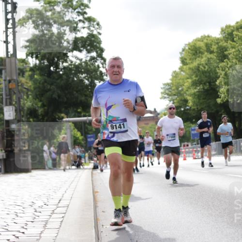 29.06.2025 - hella hamburg halbmarathon Jannik Wohlers http://msf.ph/oto/8149174 29.06.2025 10:12:45 Lombardsbrücke 1747, 2942, 2961, 3218, 3360, 3728, 6489, 7873, 8398, 8405, 8913, 9141, 10402, 14404, 16030, 16255, 16437, 17699, 17988, 18048, 18320, 18732, 18754 meine-sportfotos.de