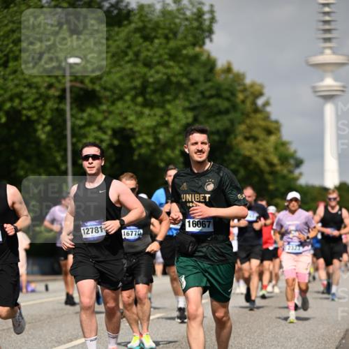 29.06.2025 - hella hamburg halbmarathon Dr. Thomas Lammeyer http://msf.ph/oto/8149223 29.06.2025 10:06:20 Kennedybrücke 1128, 1184, 1254, 1364, 1432, 1453, 1729, 1733, 1940, 2322, 2323, 3169, 3780, 4286, 4328, 4663, 4985, 5742, 5763, 6322, 6708, 6860, 7031, 7049, 7243, 9020, 9021, 9156, 9353, 9741, 9928, 10177, 10866 meine-sportfotos.de