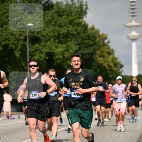 29.06.2025 - hella hamburg halbmarathon Dr. Thomas Lammeyer http://msf.ph/oto/8149235 29.06.2025 10:06:21 Kennedybrücke 1128, 1184, 1254, 1364, 1432, 1453, 1729, 1733, 1940, 2322, 2323, 3169, 3780, 4286, 4328, 4663, 4985, 5742, 5763, 6322, 6708, 6860, 7031, 7049, 7243, 8749, 9020, 9021, 9156, 9353, 9741, 9928, 10177, 10866 meine-sportfotos.de