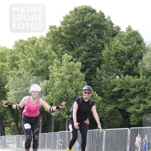 29.06.2025 - hella hamburg halbmarathon Jannik Wohlers http://msf.ph/oto/8149241 29.06.2025 09:13:01 Lombardsbrücke  meine-sportfotos.de