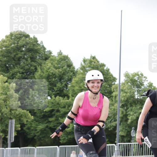 29.06.2025 - hella hamburg halbmarathon Jannik Wohlers http://msf.ph/oto/8149264 29.06.2025 09:13:02 Lombardsbrücke  meine-sportfotos.de