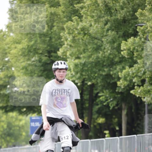 29.06.2025 - hella hamburg halbmarathon Jannik Wohlers http://msf.ph/oto/8149299 29.06.2025 09:13:05 Lombardsbrücke  meine-sportfotos.de