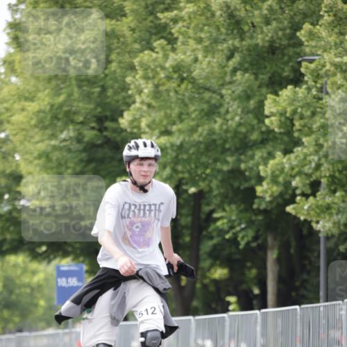 29.06.2025 - hella hamburg halbmarathon Jannik Wohlers http://msf.ph/oto/8149311 29.06.2025 09:13:05 Lombardsbrücke  meine-sportfotos.de
