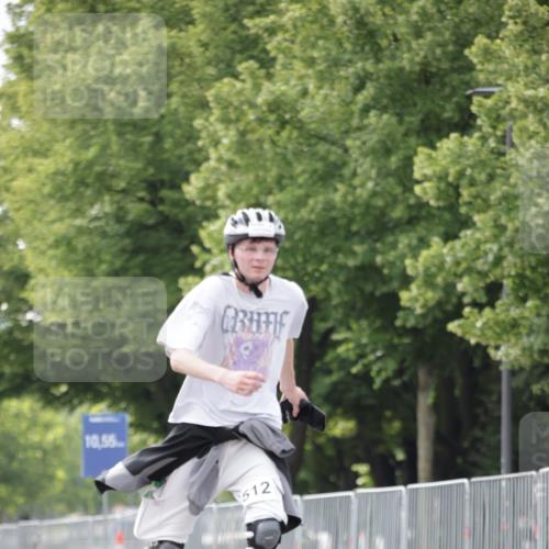 29.06.2025 - hella hamburg halbmarathon Jannik Wohlers http://msf.ph/oto/8149318 29.06.2025 09:13:05 Lombardsbrücke  meine-sportfotos.de