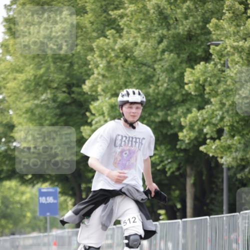 29.06.2025 - hella hamburg halbmarathon Jannik Wohlers http://msf.ph/oto/8149325 29.06.2025 09:13:05 Lombardsbrücke  meine-sportfotos.de