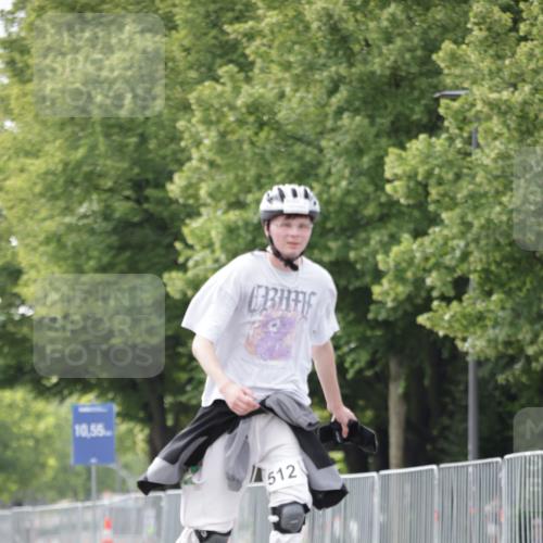 29.06.2025 - hella hamburg halbmarathon Jannik Wohlers http://msf.ph/oto/8149330 29.06.2025 09:13:06 Lombardsbrücke  meine-sportfotos.de