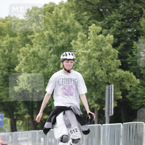 29.06.2025 - hella hamburg halbmarathon Jannik Wohlers http://msf.ph/oto/8149353 29.06.2025 09:13:06 Lombardsbrücke  meine-sportfotos.de