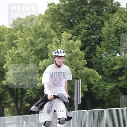 29.06.2025 - hella hamburg halbmarathon Jannik Wohlers http://msf.ph/oto/8149370 29.06.2025 09:13:06 Lombardsbrücke  meine-sportfotos.de