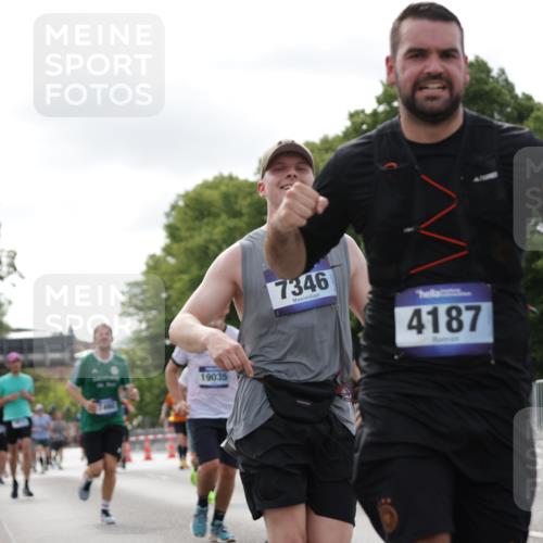 29.06.2025 - hella hamburg halbmarathon Jannik Wohlers http://msf.ph/oto/8149430 29.06.2025 10:12:59 Lombardsbrücke 1007, 1747, 1859, 2961, 3218, 3360, 3728, 3729, 4187, 4950, 5546, 6489, 6724, 7346, 7446, 7447, 7460, 8913, 9527, 9612, 12492, 13331, 13928, 15922, 17474, 17988, 18222, 18732, 18754, 19035 meine-sportfotos.de