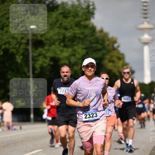 29.06.2025 - hella hamburg halbmarathon Dr. Thomas Lammeyer http://msf.ph/oto/8149454 29.06.2025 10:06:25 Kennedybrücke 1128, 1254, 1432, 1453, 1729, 1733, 2322, 2323, 3169, 3780, 4286, 4328, 4663, 4985, 5742, 5763, 6322, 6708, 6860, 7031, 7049, 7243, 8749, 9020, 9021, 9156, 9353, 9928, 10177, 10539, 10866 meine-sportfotos.de
